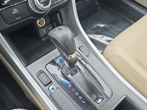 Used 2013 Honda Accord EX-L image 22