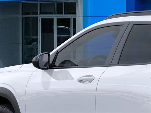 New 2026 Chevrolet Trax RS w/ Sunroof Package image 12