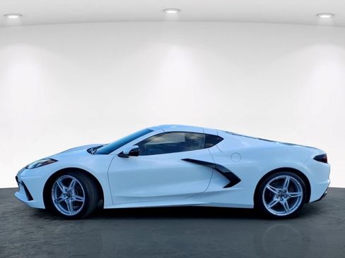 Used 2020 Chevrolet Corvette Stingray Preferred Cpe w/ 2LT Preferred Equipment Group RWD image 16
