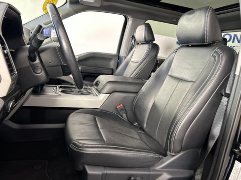 Used 2021 Ford F450 Lariat w/ Lariat Ultimate Package AWD/4WD image 27
