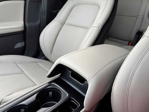 New 2026 Lincoln Corsair Reserve FWD image 35