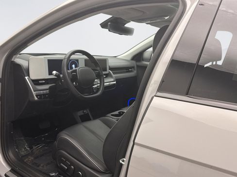 Used 2024 Hyundai Ioniq 5 Limited AWD/4WD image 10