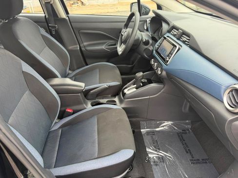 Used 2025 Nissan Versa SV w/ Trunk Package FWD image 10