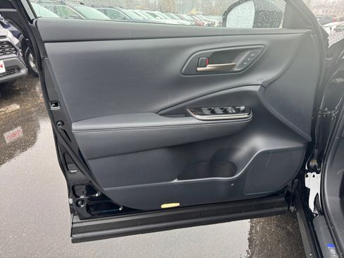 New 2026 Toyota Crown Signia image 30