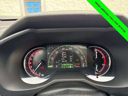 Used 2025 Toyota RAV4 XLE w/ Convenience Package image 25