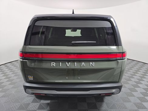 Used 2024 Rivian R1S Launch Edition AWD/4WD image 4