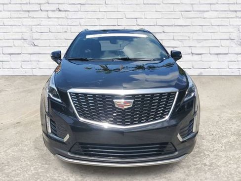 Certified 2024 Cadillac XT5 Premium Luxury w/ Technology Package FWD image 6