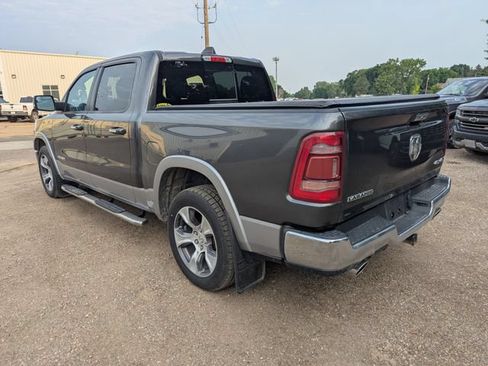 Used 2021 RAM 1500 Laramie AWD/4WD image 15