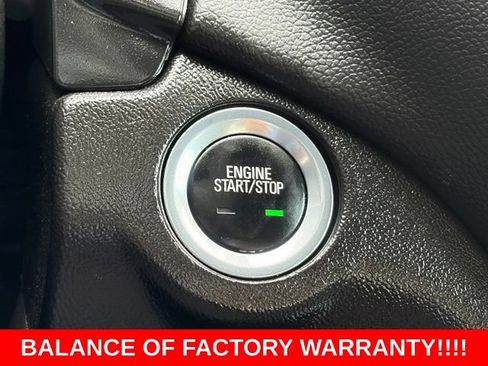 Used 2023 Chevrolet Equinox LT FWD image 25