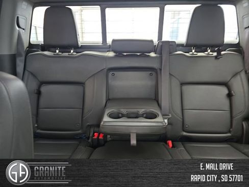 Used 2022 Chevrolet Silverado 1500 LT w/ Z71 Off-Road Package image 38