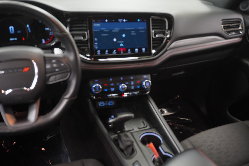 Certified 2023 Dodge Durango R/T w/ Blacktop Package AWD/4WD image 18