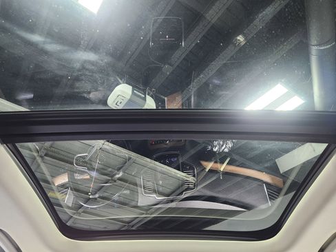 Used 2022 Volvo XC90 T8 Inscription Expression image 16