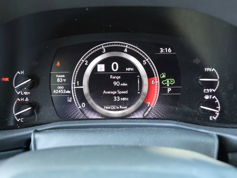 Used 2022 Lexus LX 600 4WD w/ Appearance Package image 21
