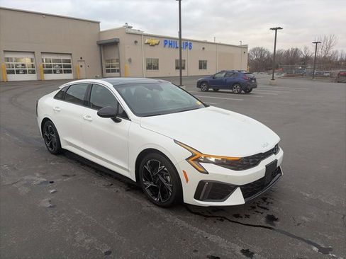 Used 2025 Kia K5 GT-Line w/ GT-Line Premium Package image 7