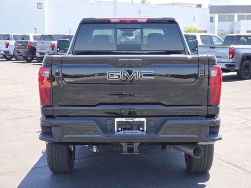 New 2026 GMC Sierra 2500 Denali w/ Technology Package AWD/4WD image 24