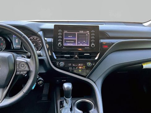 Certified 2022 Toyota Camry SE FWD image 7