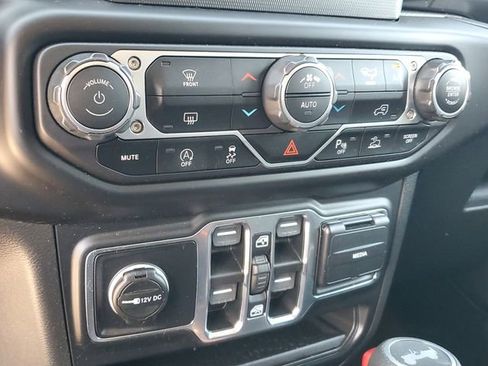 Used 2021 Jeep Wrangler Unlimited Sport AWD/4WD image 23