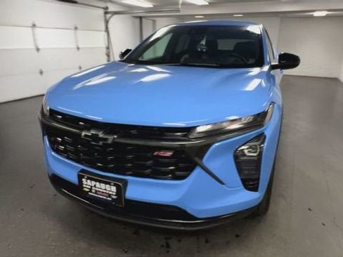 Certified 2024 Chevrolet Trax RS FWD image 4