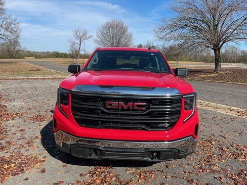 Used 2022 GMC Sierra 1500 Pro w/ Pro Value Package image 8