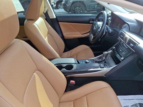 Used 2017 Lexus IS 300 AWD w/ Navigation System Package image 11
