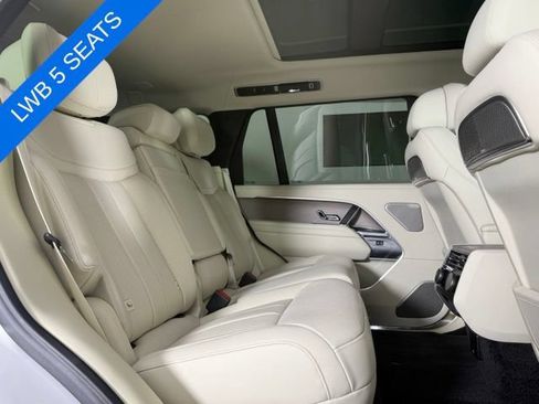 Used 2025 Land Rover Range Rover Long Wheelbase Autobiography AWD/4WD image 29
