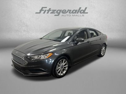 Used 2017 Ford Fusion SE w/ Fusion SE Technology Package