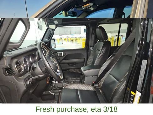 Used 2022 Jeep Gladiator Overland image 4