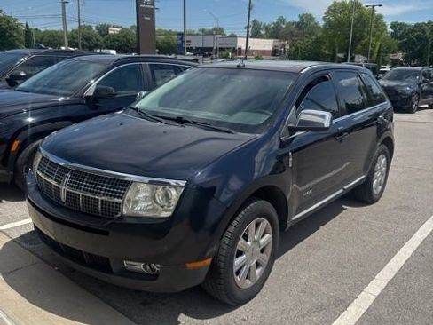 Used 2008 Lincoln MKX AWD image 3