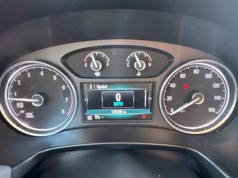 Used 2019 Buick Enclave Premium AWD/4WD image 41