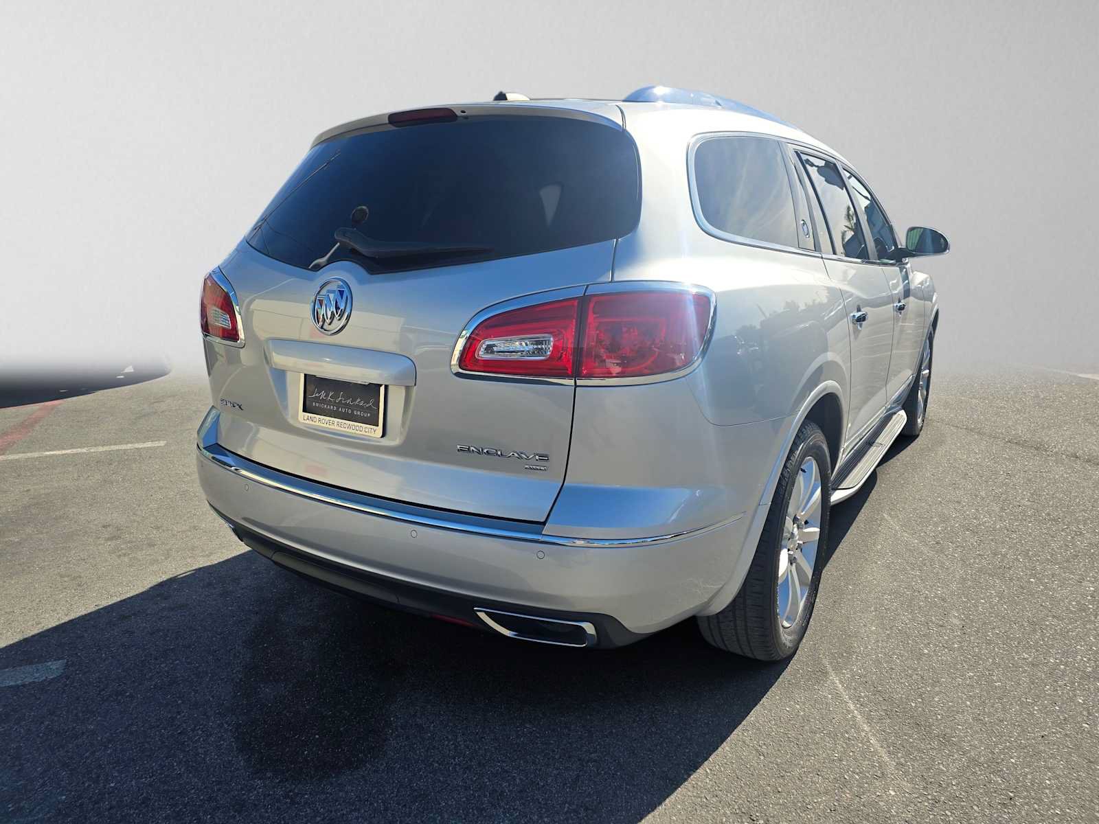 Used 2017 Buick Enclave Premium w/ Experience Buick Package AWD/4WD image 5