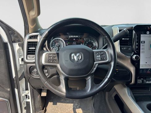 Used 2022 RAM 2500 Laramie AWD/4WD image 11