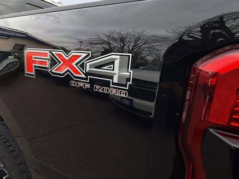 Used 2024 Ford F250 XL w/ STX Appearance Package image 19