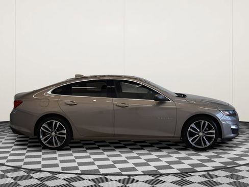Used 2023 Chevrolet Malibu LT w/ Driver Confidence Package FWD image 2