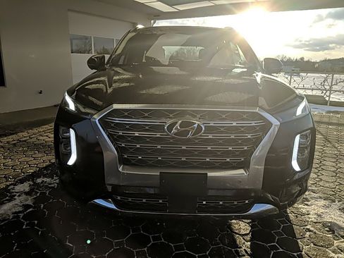 Used 2020 Hyundai Palisade Limited image 2