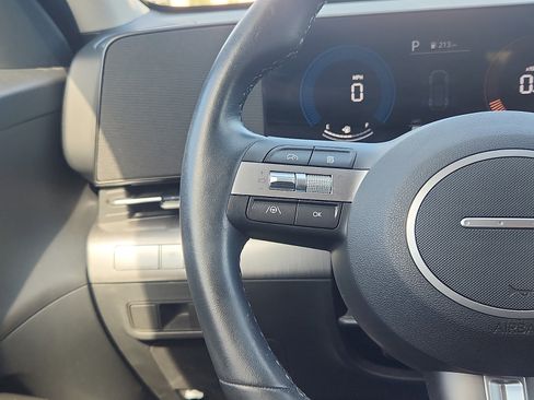 Certified 2024 Hyundai Kona SEL AWD/4WD image 15