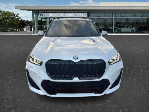 Certified 2026 BMW X1 xDrive28i w/ Technology Package AWD/4WD image 14