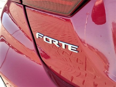 Used 2023 Kia Forte LXS image 24