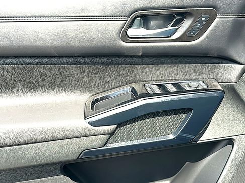 New 2026 Nissan Pathfinder Platinum w/ Cargo Package FWD image 14