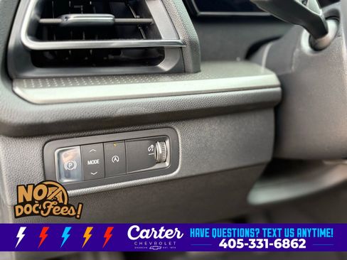 New 2026 Chevrolet Traverse LT w/ Sun and Wheel Package FWD image 17