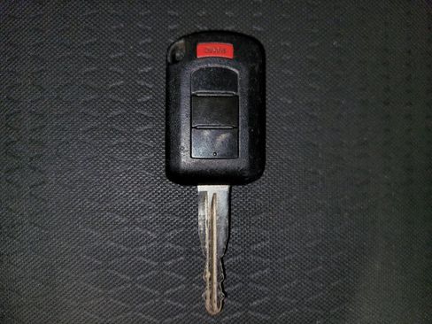 Used 2022 Mitsubishi Mirage G4 LE FWD image 32