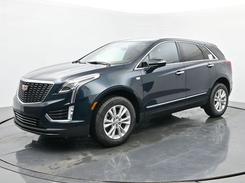 New 2026 Cadillac XT5 Luxury image 1