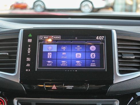 Used 2016 Honda Pilot Elite image 15