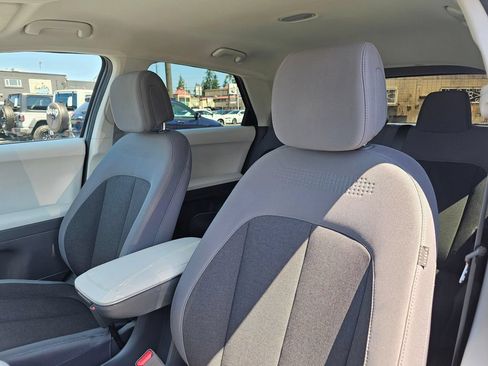 Used 2024 Hyundai Ioniq 5 SEL RWD image 20
