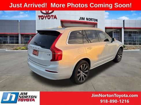 Used 2023 Volvo XC90 B5 Core w/ Protection Package Premier image 6
