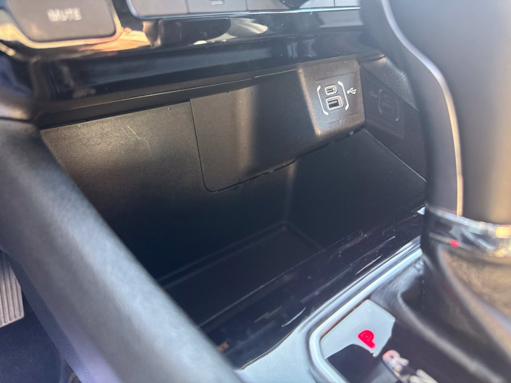 Certified 2025 Jeep Compass Latitude w/ Sun & Sound Group AWD/4WD image 29