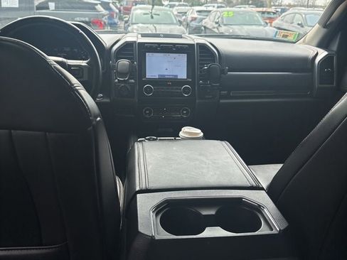 Used 2020 Ford Expedition Platinum image 5