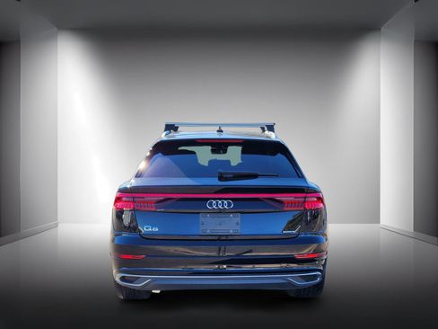 Used 2021 Audi Q8 Premium Plus image 6