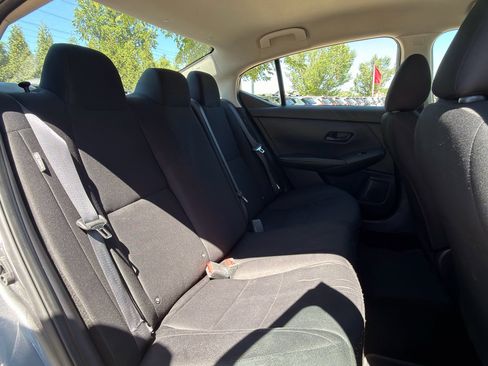 Used 2024 Nissan Sentra S FWD image 18