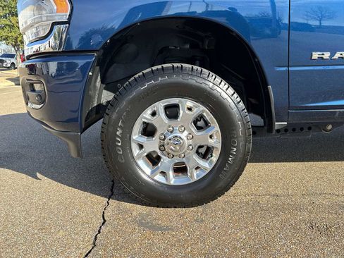 Used 2024 RAM 3500 Laramie image 12