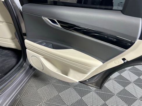 Used 2021 Genesis G80 2.5T image 28